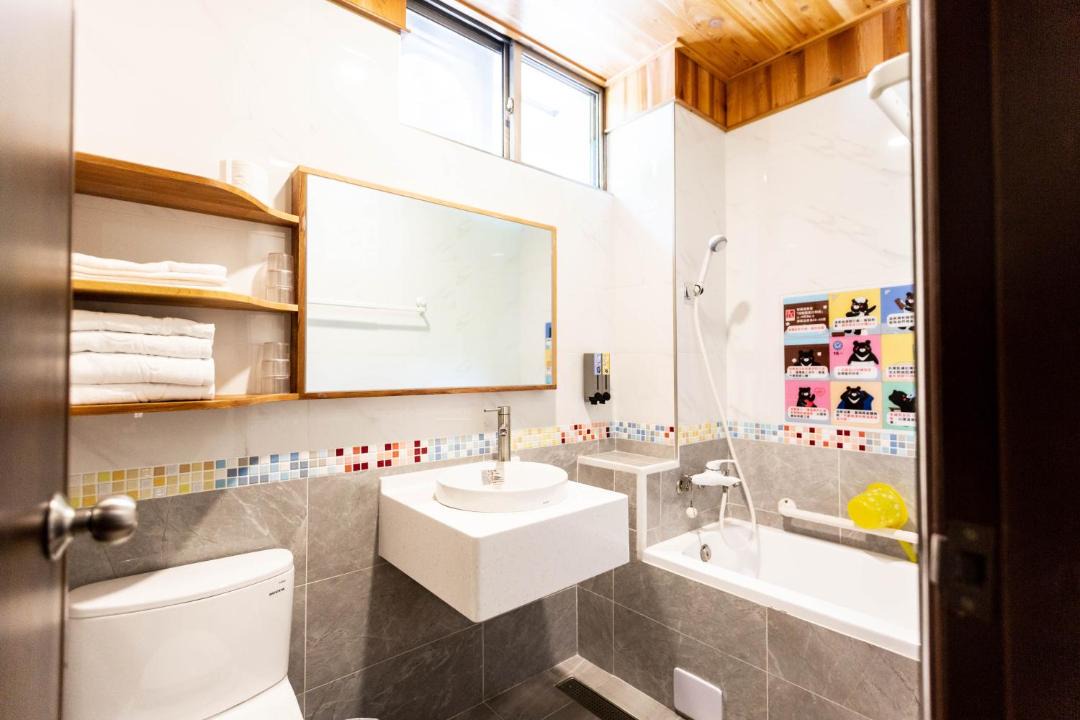 Photo of Bathroom in Yuli