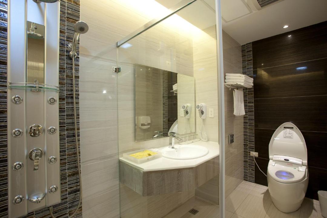 Photo of Bathroom in Chiayi