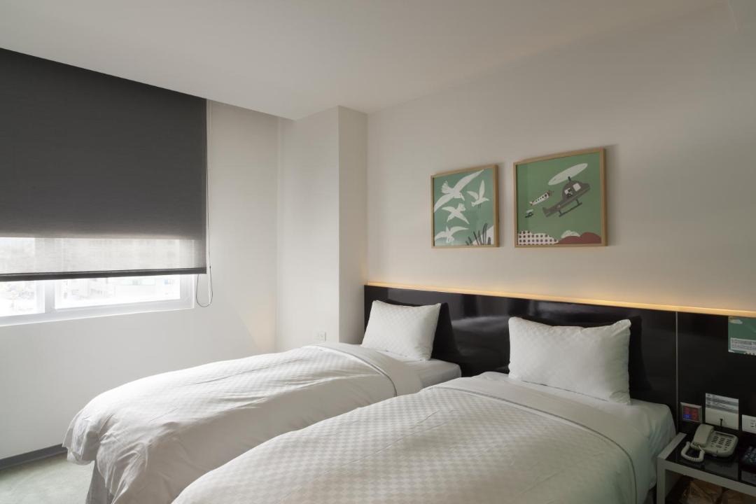 Photo of Bedroom in East District