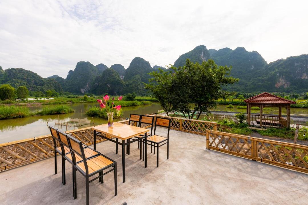 Photo of Others in Hoa Lu