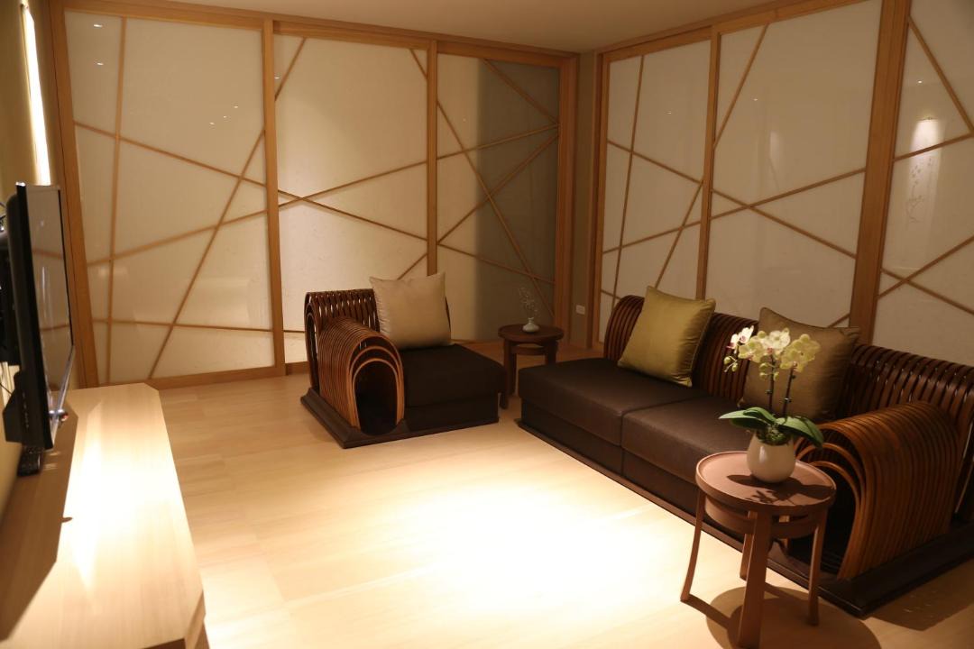 Photo of Livingroom in East District