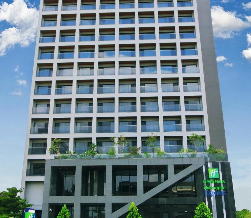 Photo of Buildings in West District