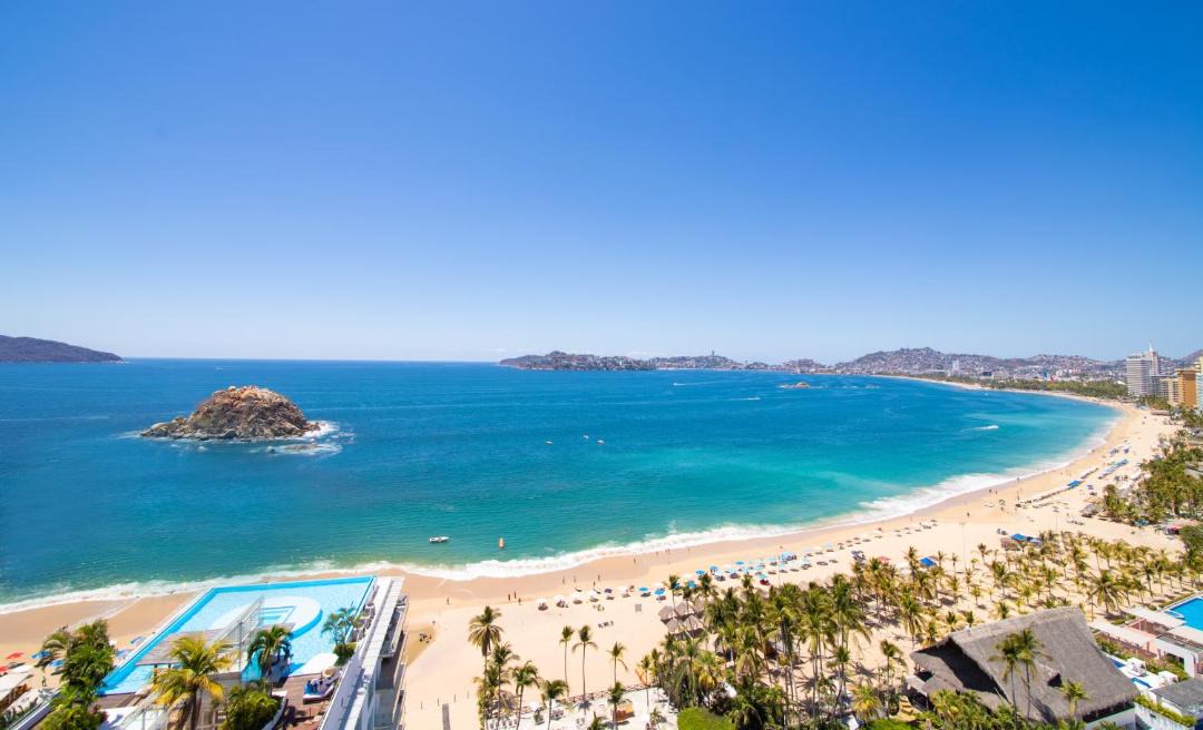 Photo of Others in Costera Acapulco