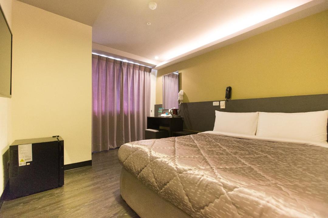 Photo of Bedroom in Central District