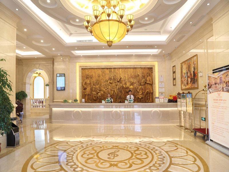 Photo of Others in Yue Lu
