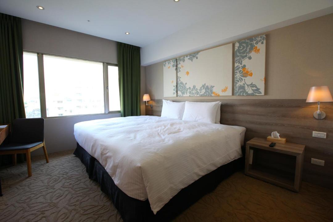 Photo of Bedroom in West District