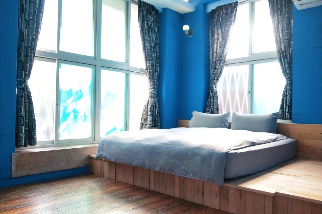 Photo of Bedroom in East District