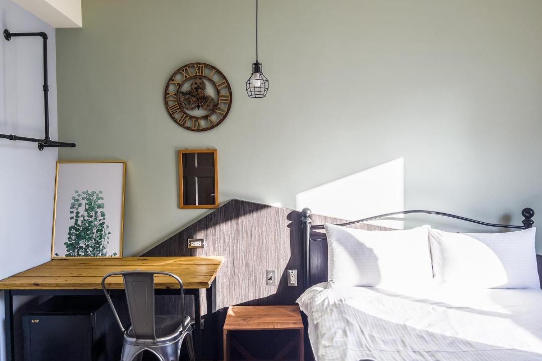 Photo of Bedroom in University District