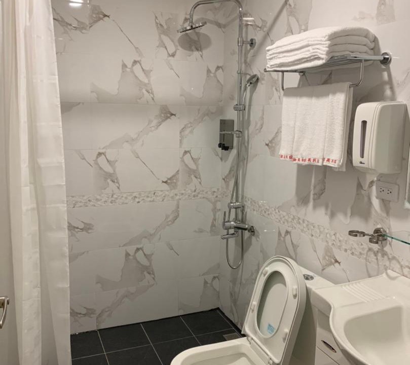 Photo of Bathroom in Puli