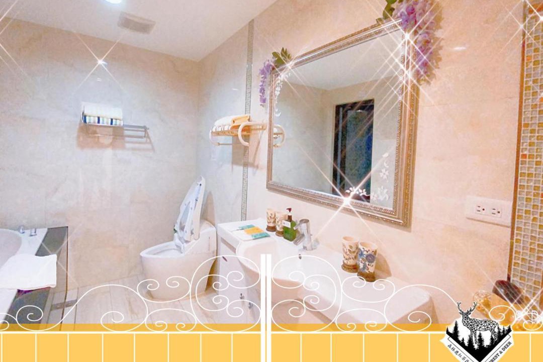 Photo of Bathroom in West Central District