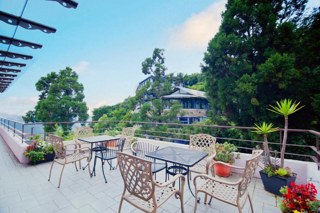 Photo of Patio Balcony in Ren'ai