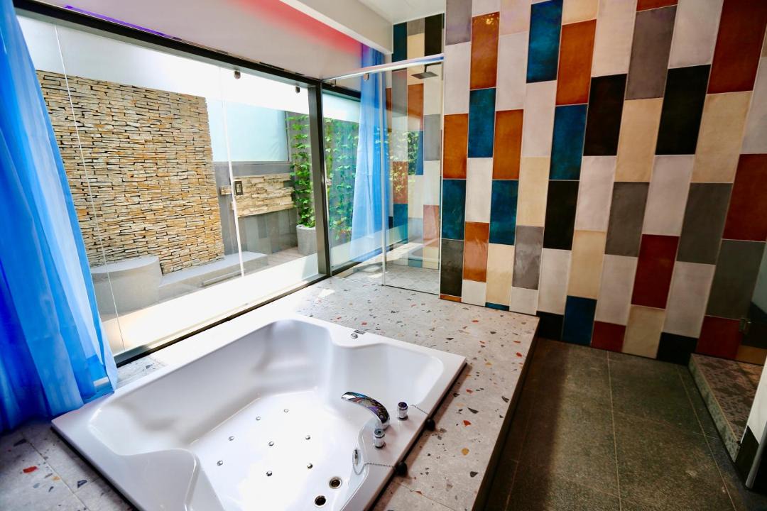 Photo of Patio Balcony in University District