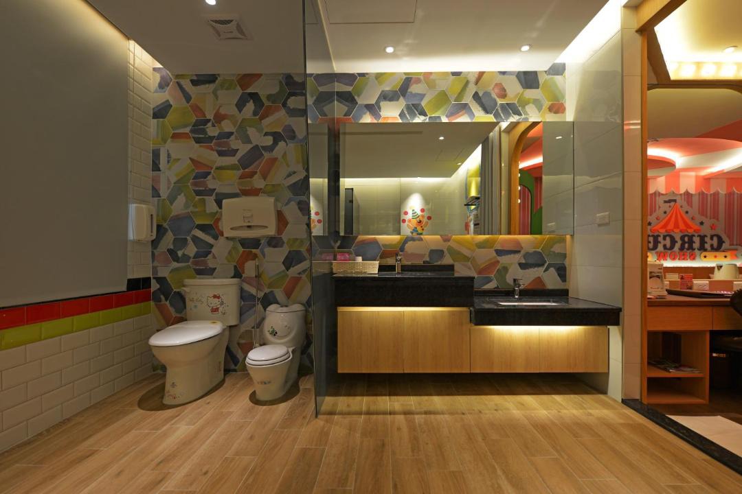 Photo of Bathroom in Shanhua District