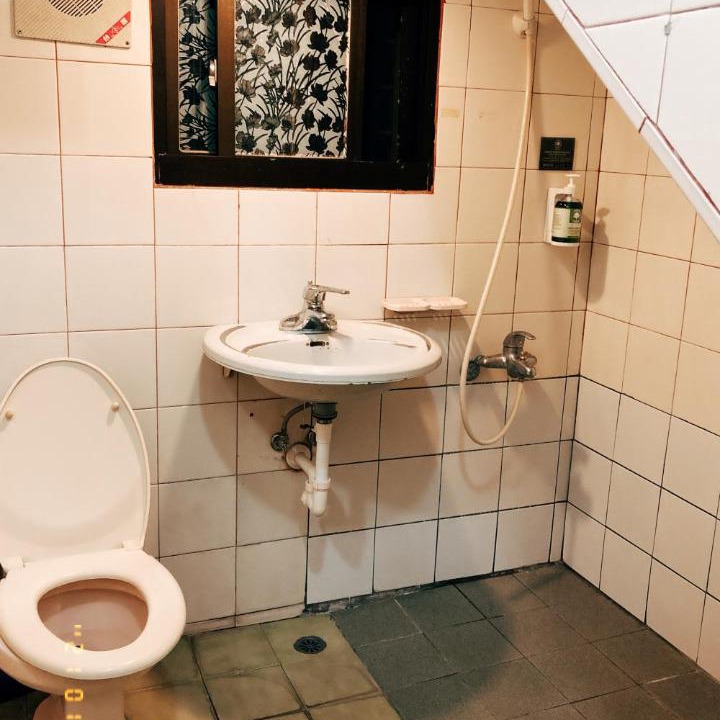 Photo of Bathroom in Xiaoliuqiu