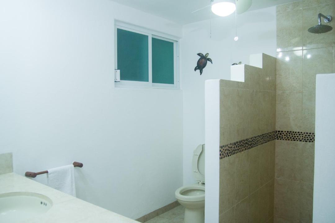 Photo of Bathroom in Zihuatanejo