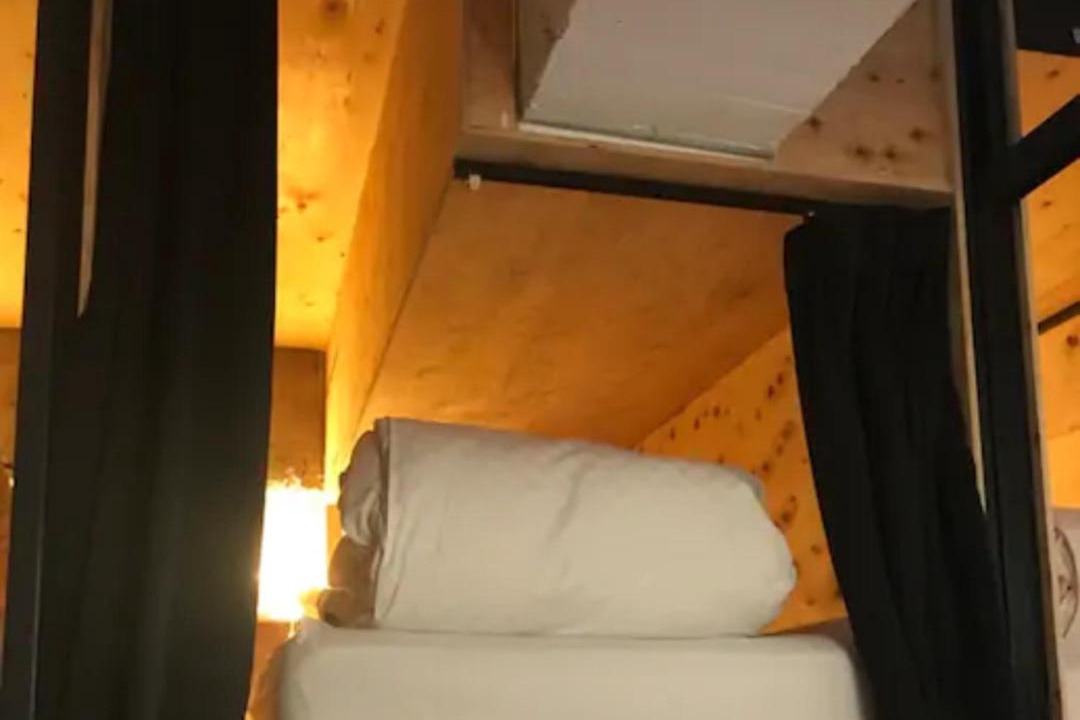 Photo of Bedroom in West District