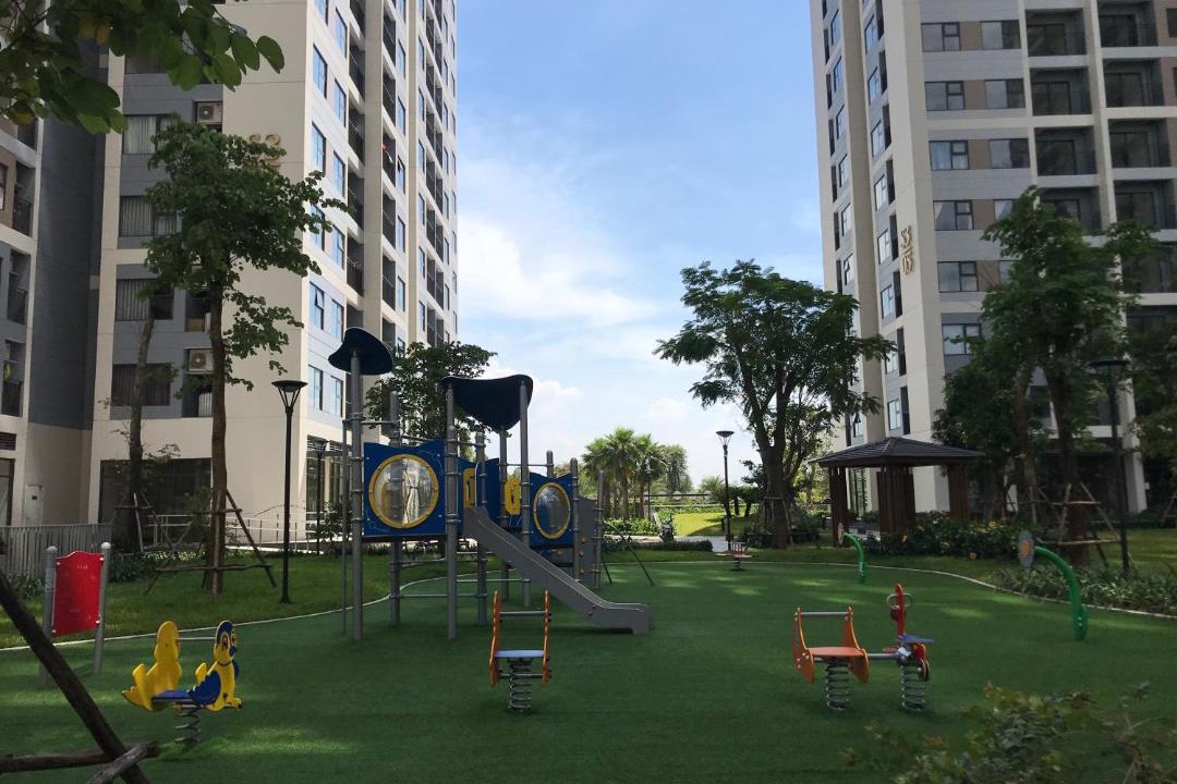 Photo of Buildings in District 9