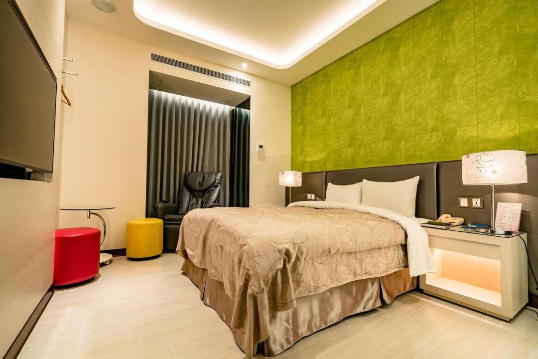 Photo of Bedroom in East District