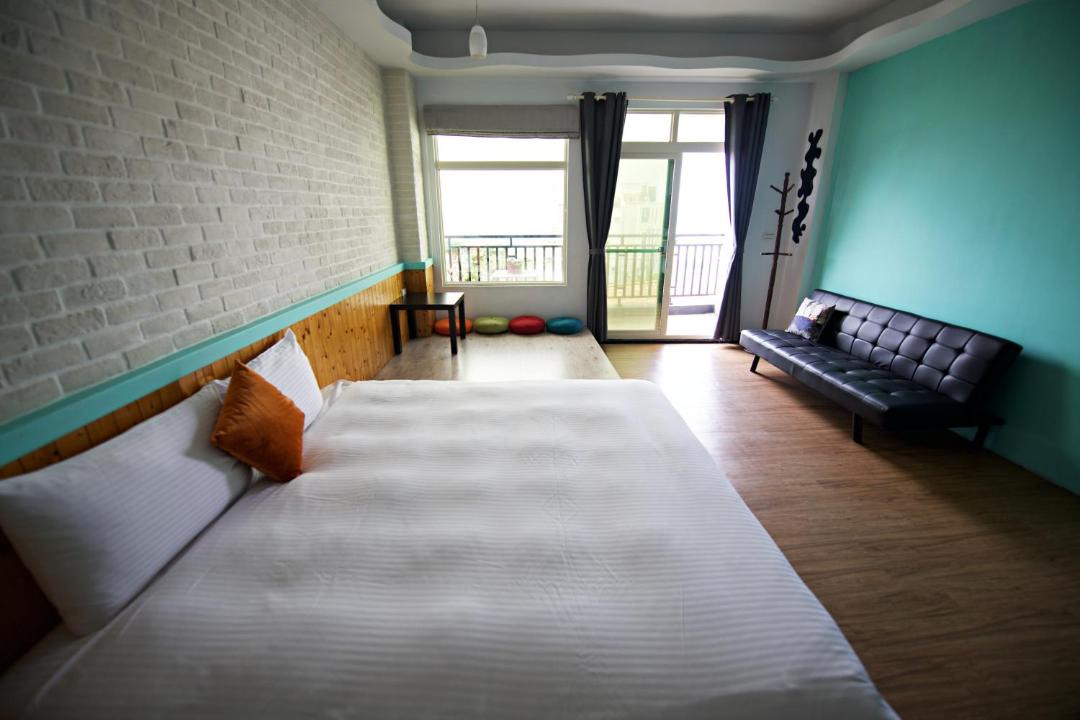 Photo of Livingroom in Sail Rock Beach