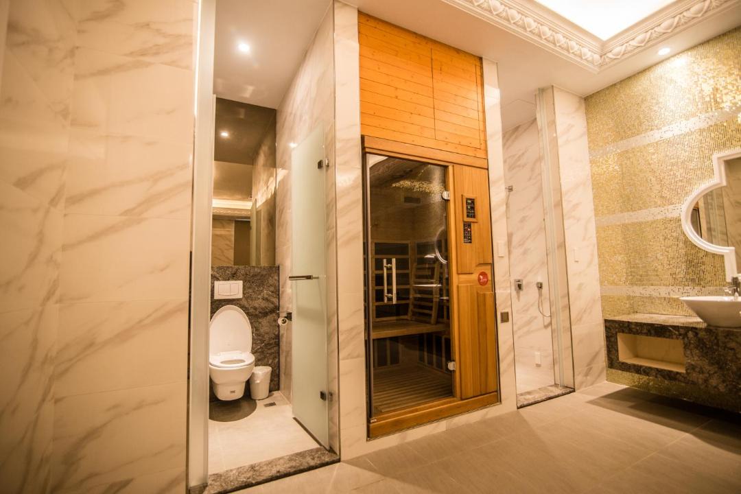Photo of Bathroom in Dali
