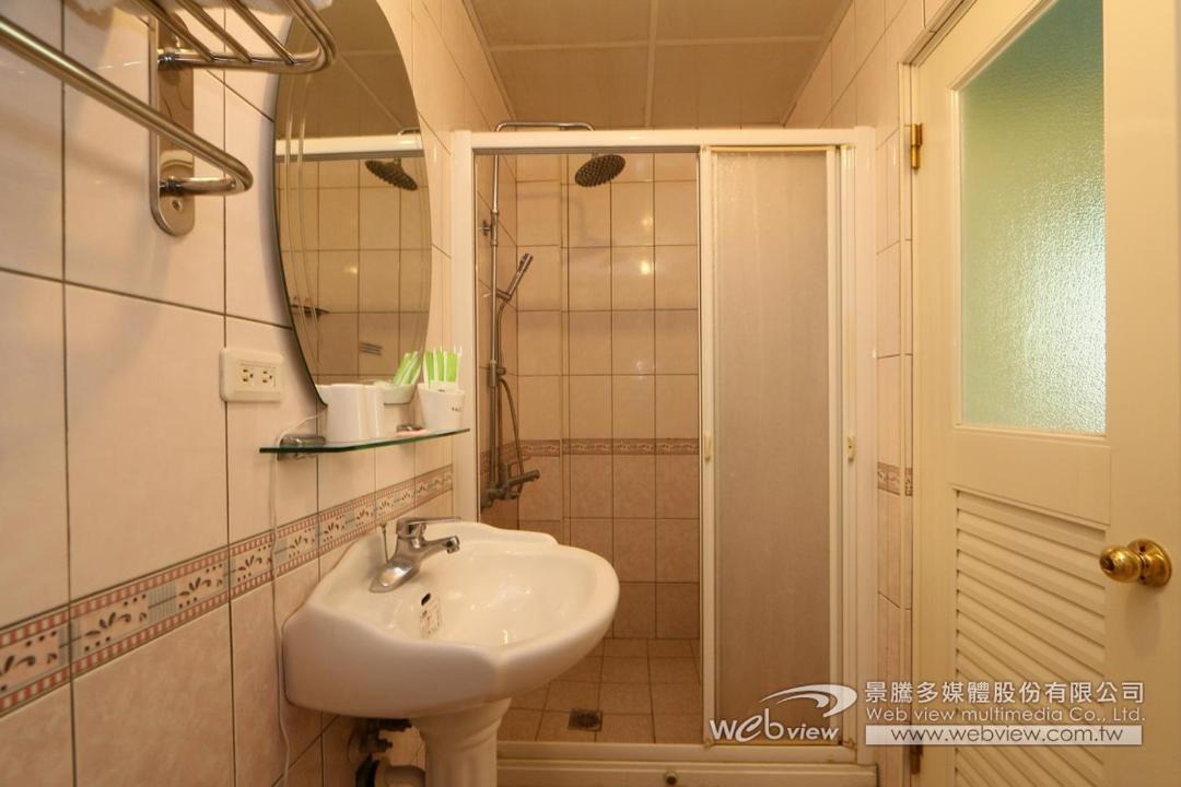 Photo of Bathroom in Shoufeng