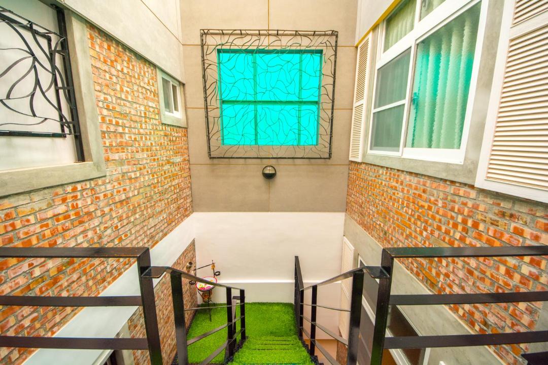 Photo of Bedroom in West Central District
