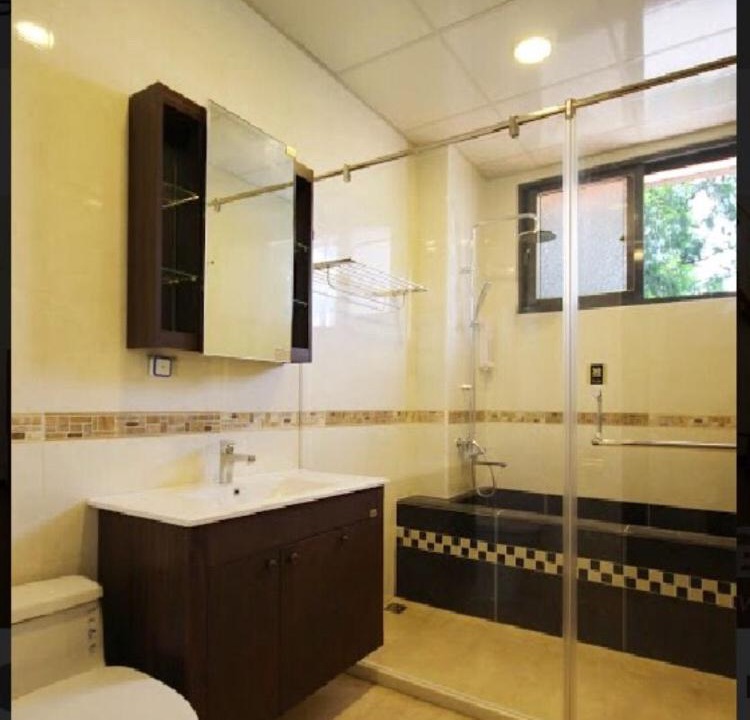 Photo of Bathroom in Puli