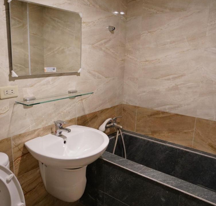 Photo of Bathroom in Zhongzheng