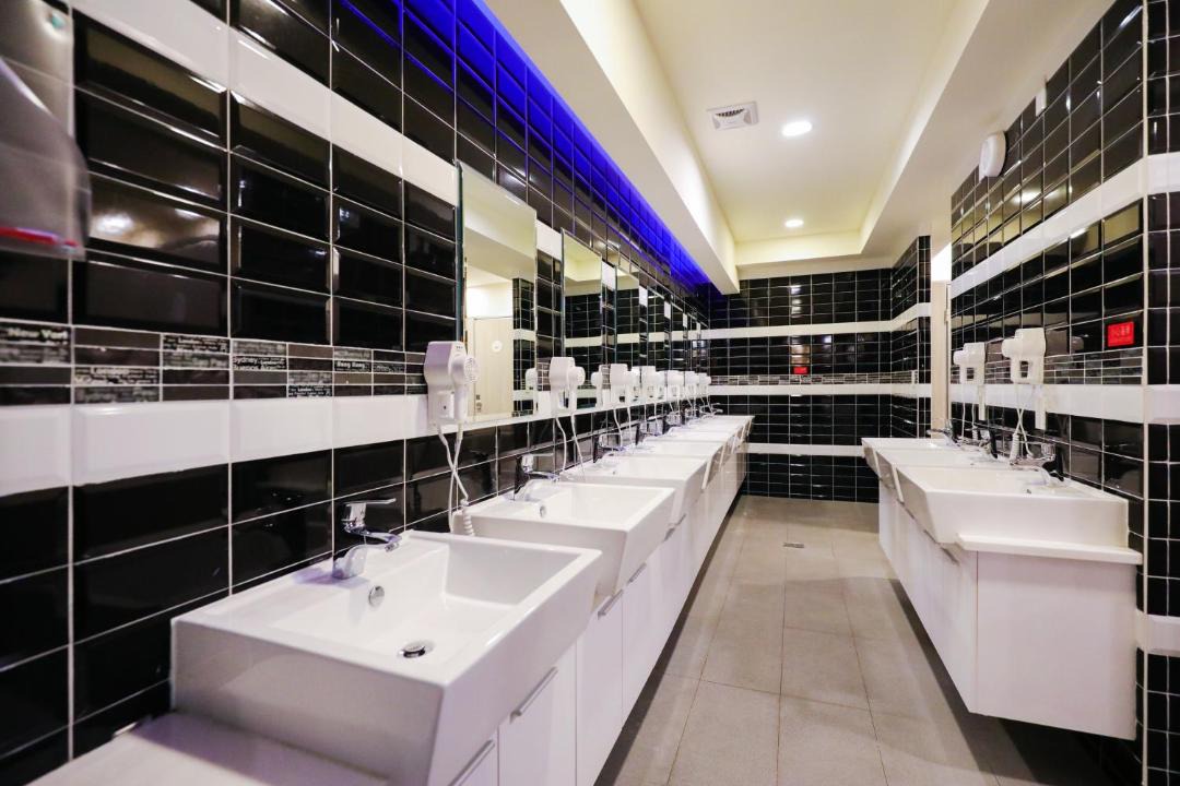 Photo of Bathroom in Cianjin District
