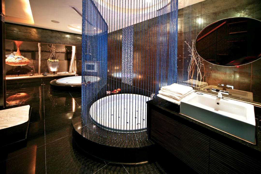 Photo of Bathroom in Dali