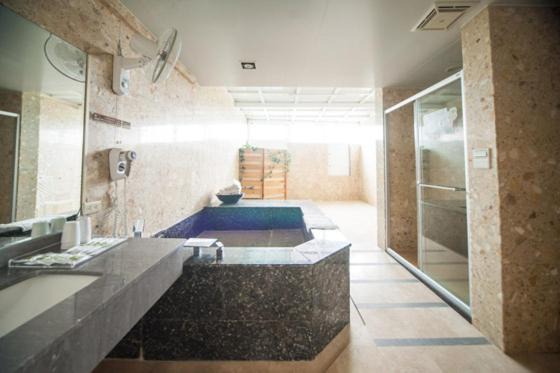 Photo of Bathroom in Gukeng