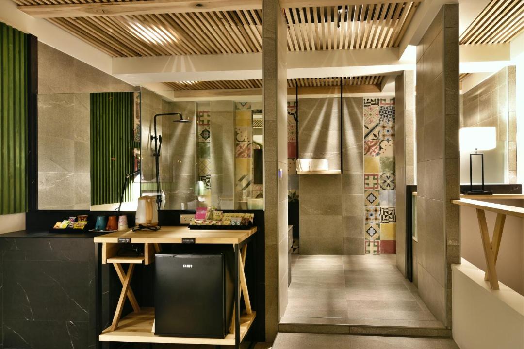Photo of Bathroom in Lingya District