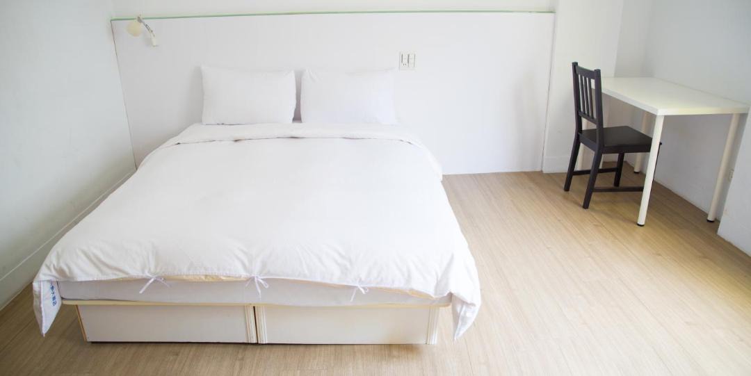 Photo of Livingroom in Central District