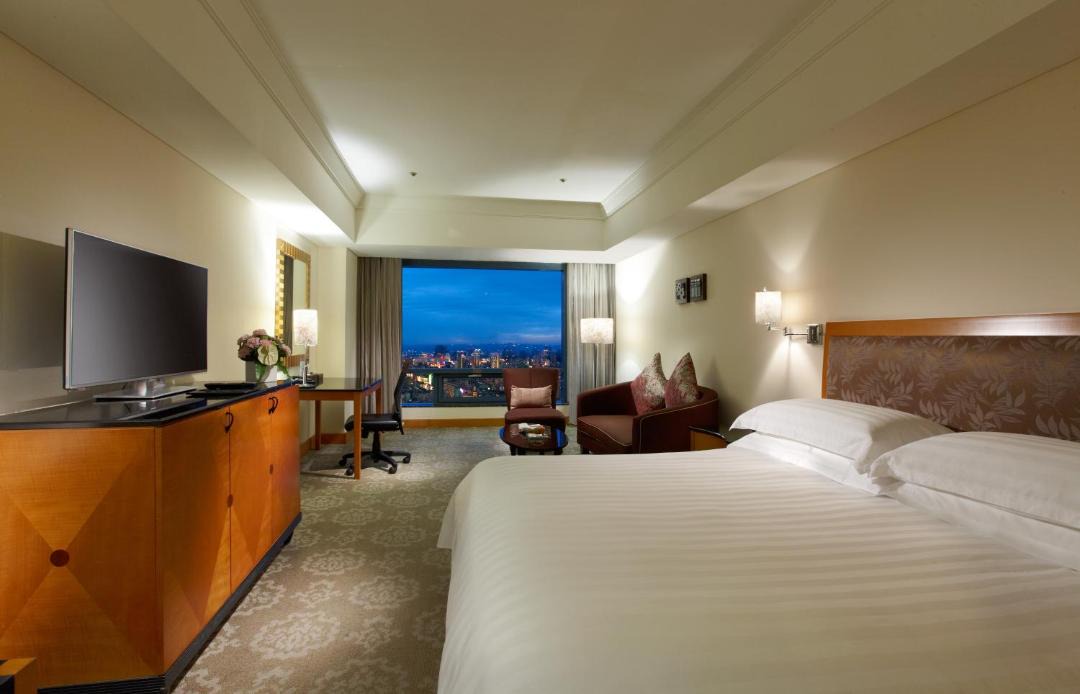 Photo of Bedroom in West District