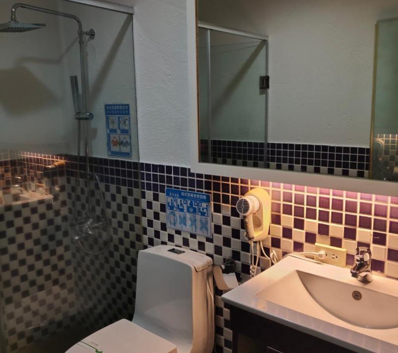 Photo of Bathroom in Yangmei District