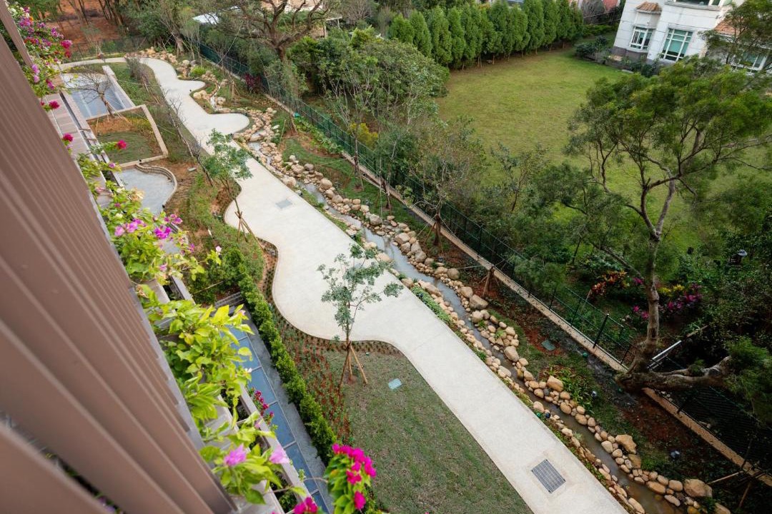 Photo of Patio Balcony in Longtan District