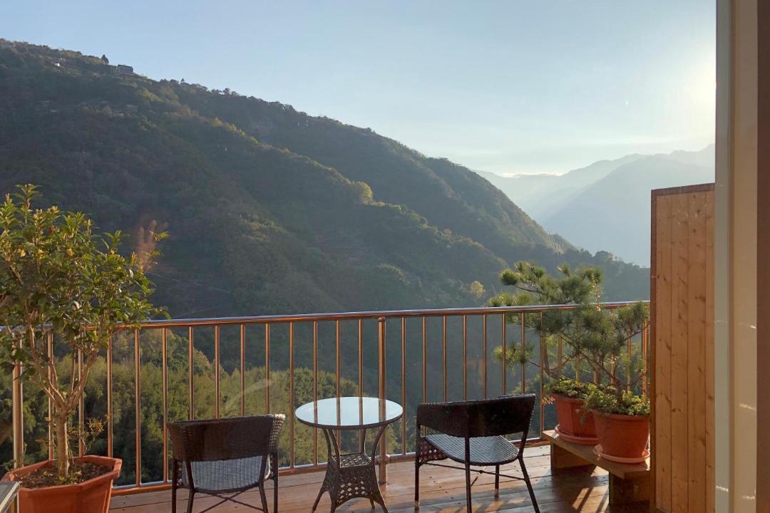 Photo of Patio Balcony in Ren'ai