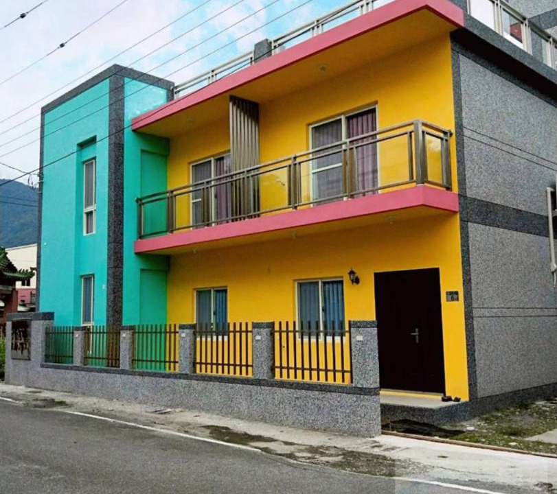Photo of Buildings in Fenglin