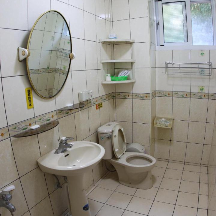 Photo of Bathroom in Zhuqi