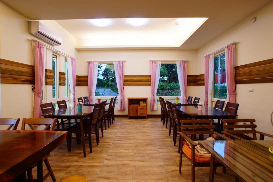Photo of Livingroom in Jiji