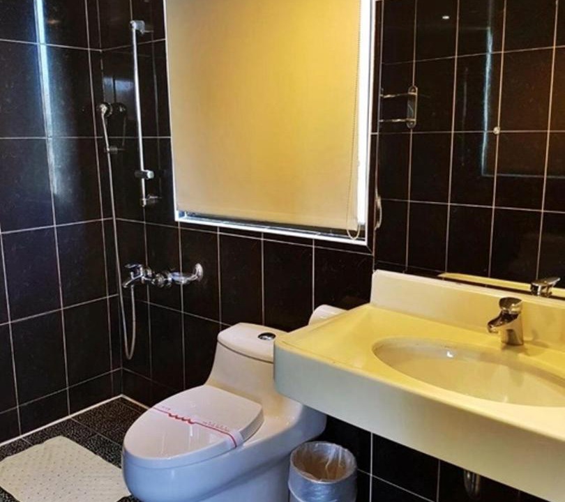 Photo of Bathroom in Sinsing District