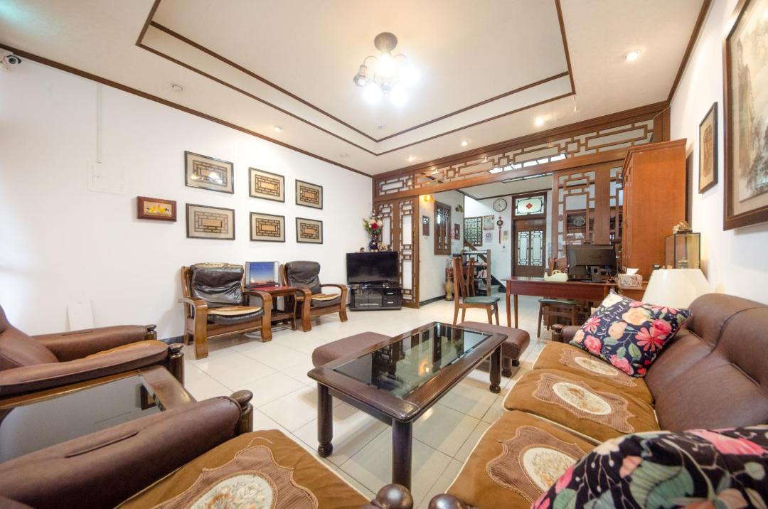 Photo of Livingroom in East District