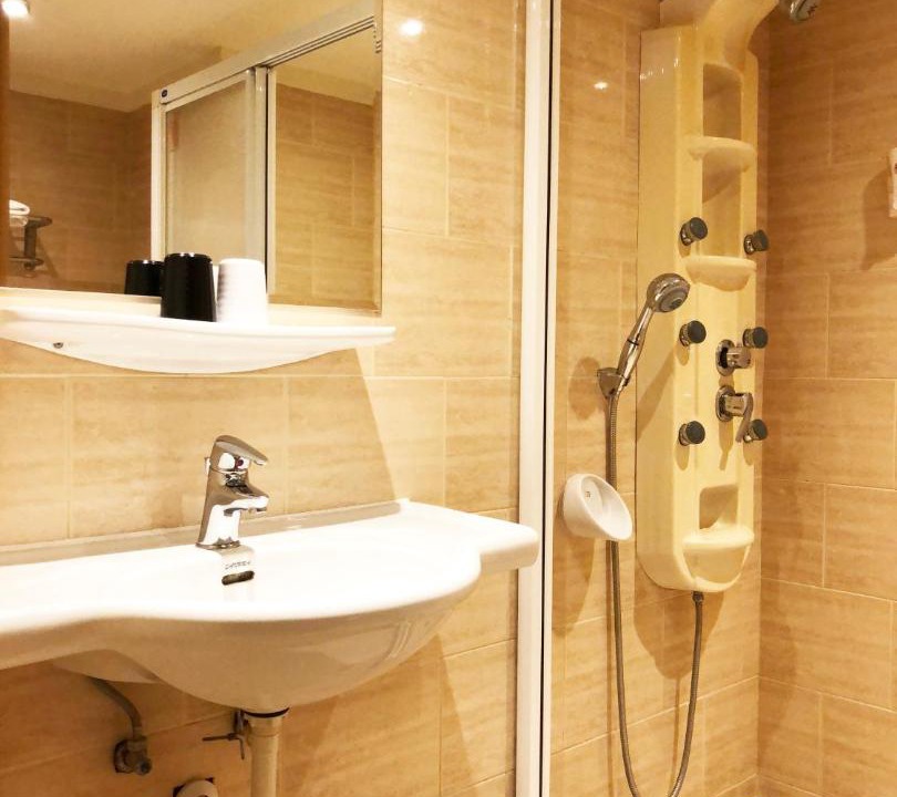 Photo of Bathroom in Sinsing District