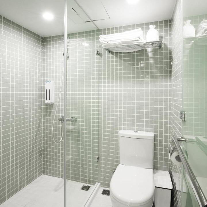 Photo of Bathroom in Daan