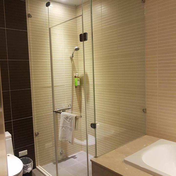 Photo of Bathroom in Tuku