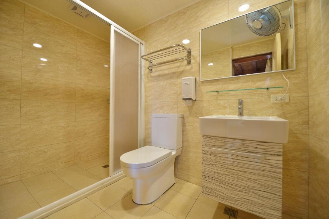 Photo of Bathroom in Lugu