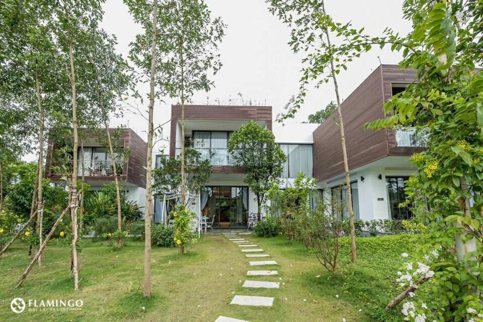 Photo of Buildings in Ngoc Quang