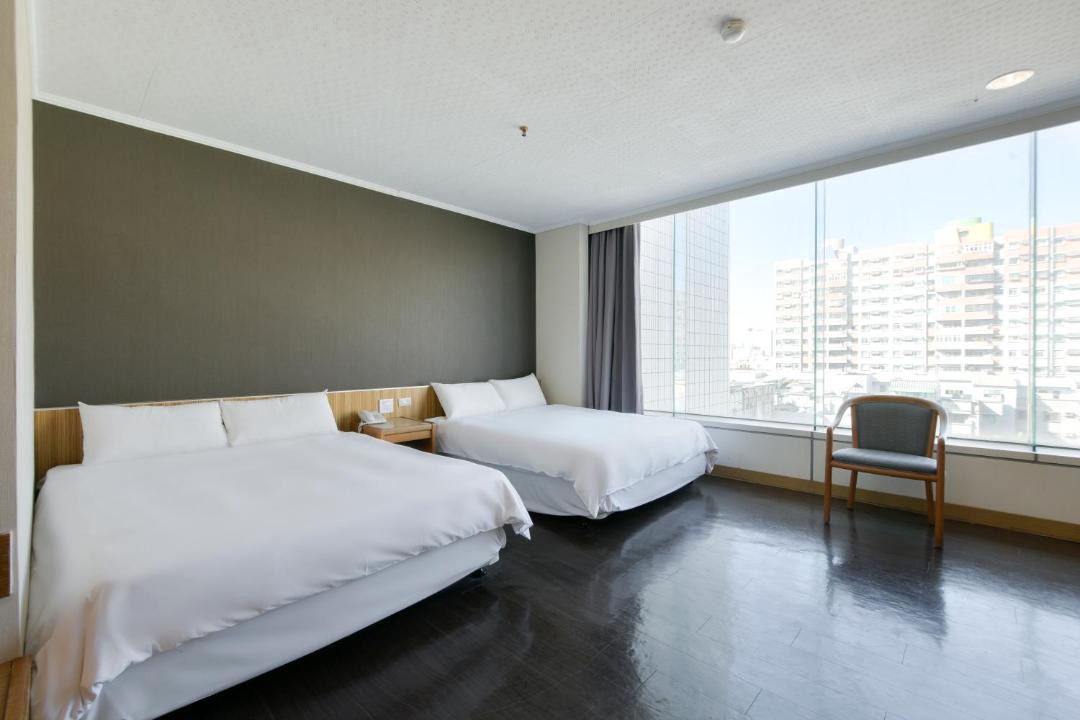 Photo of Bedroom in West District