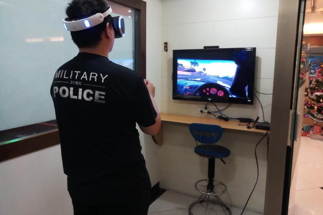 Photo of Human In Picture in Longtan District
