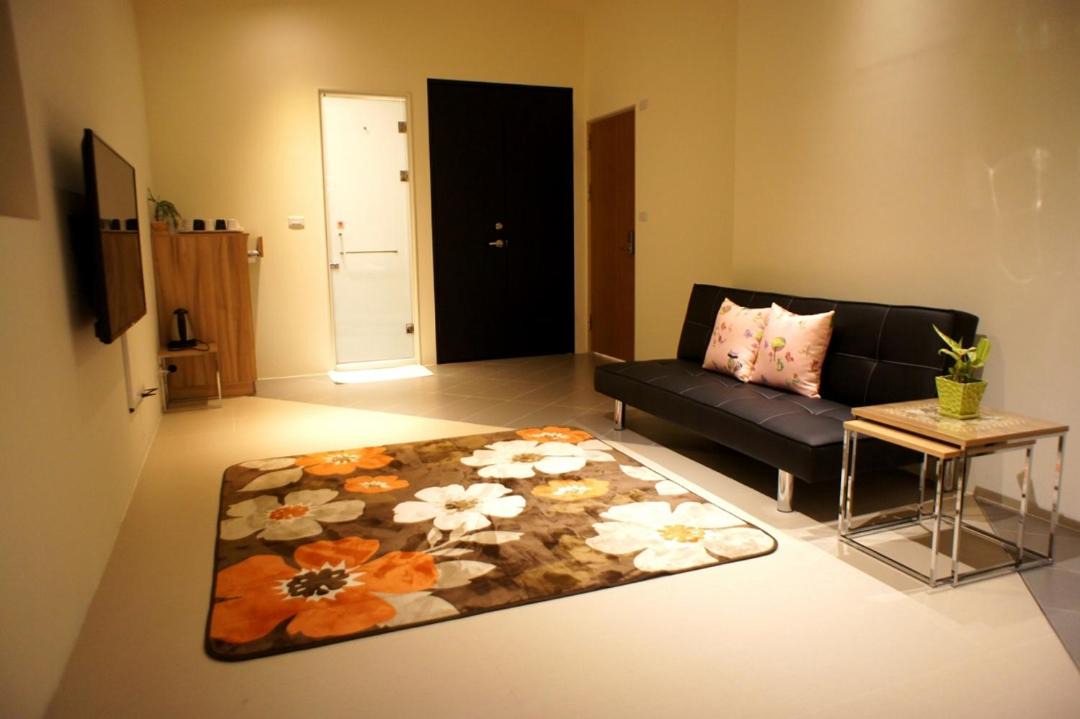 Photo of Livingroom in West Central District